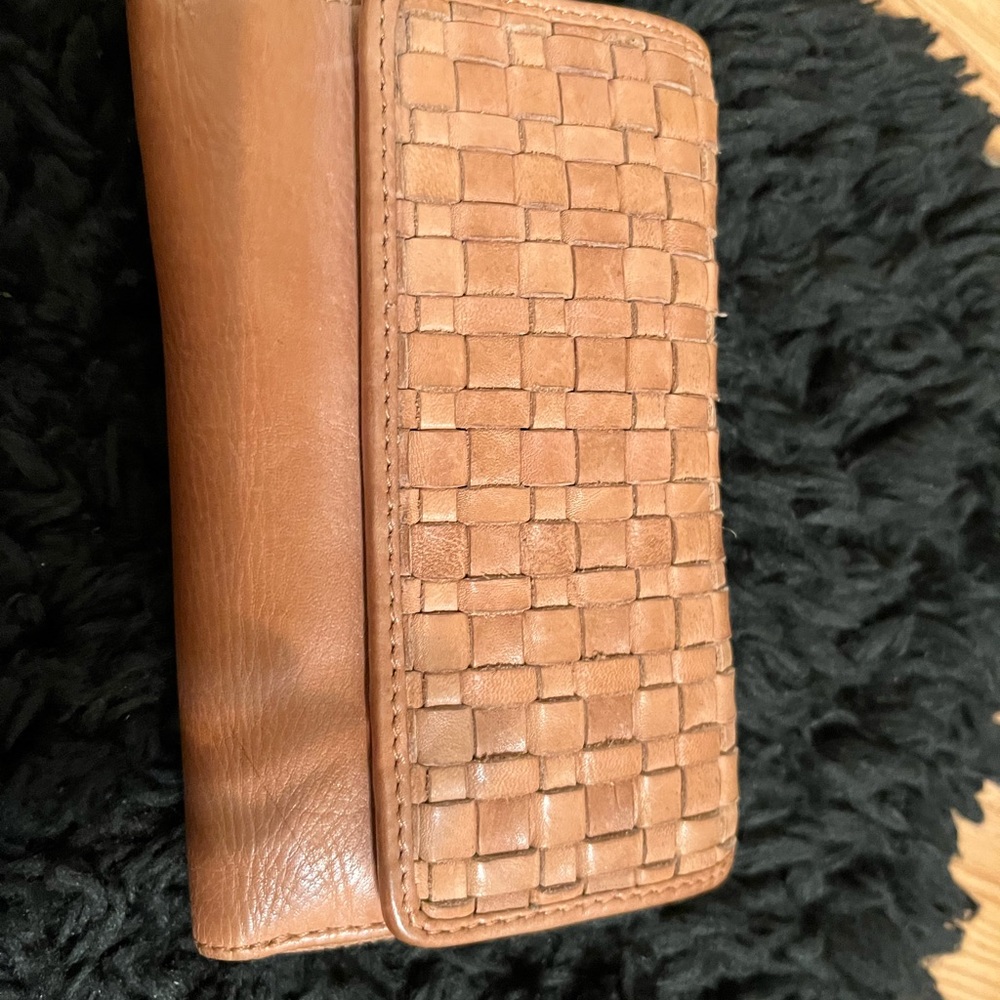 2 barely used wallet 1 used wallet
